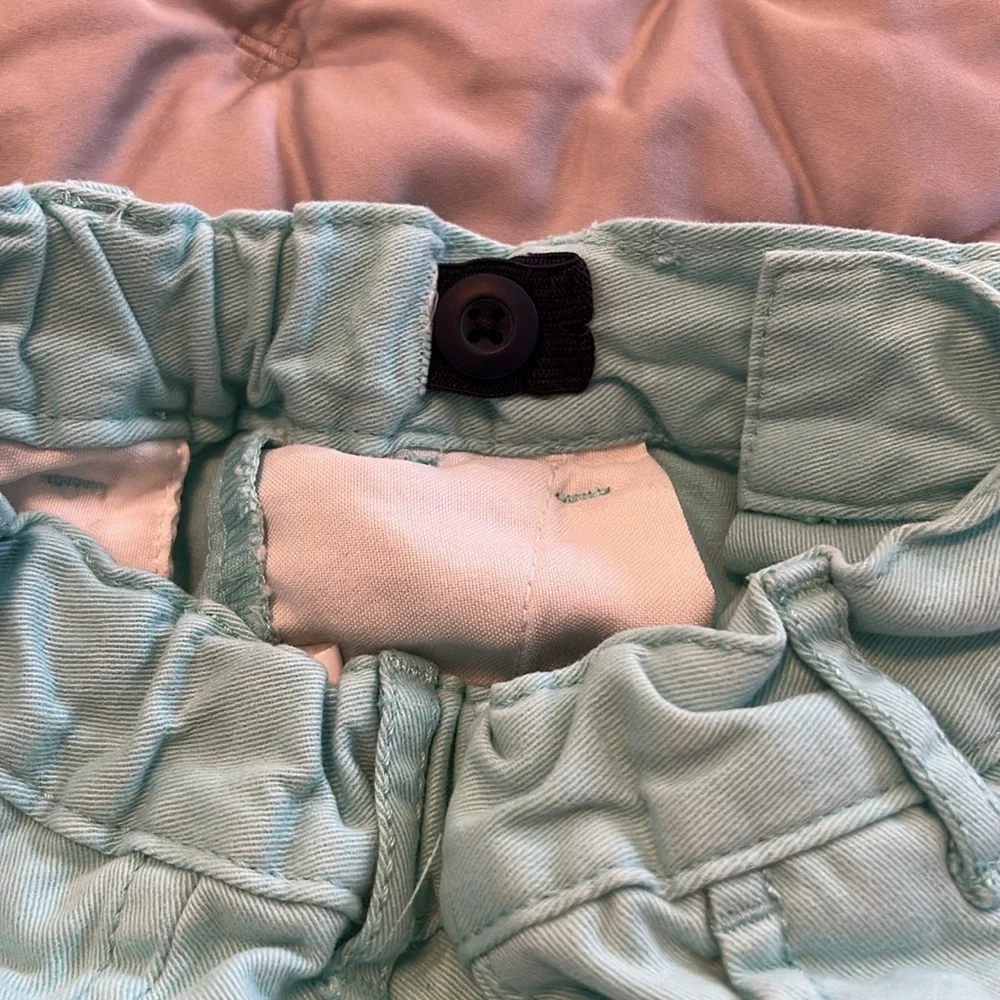 5 for 25$ Children’s place Chino shorts